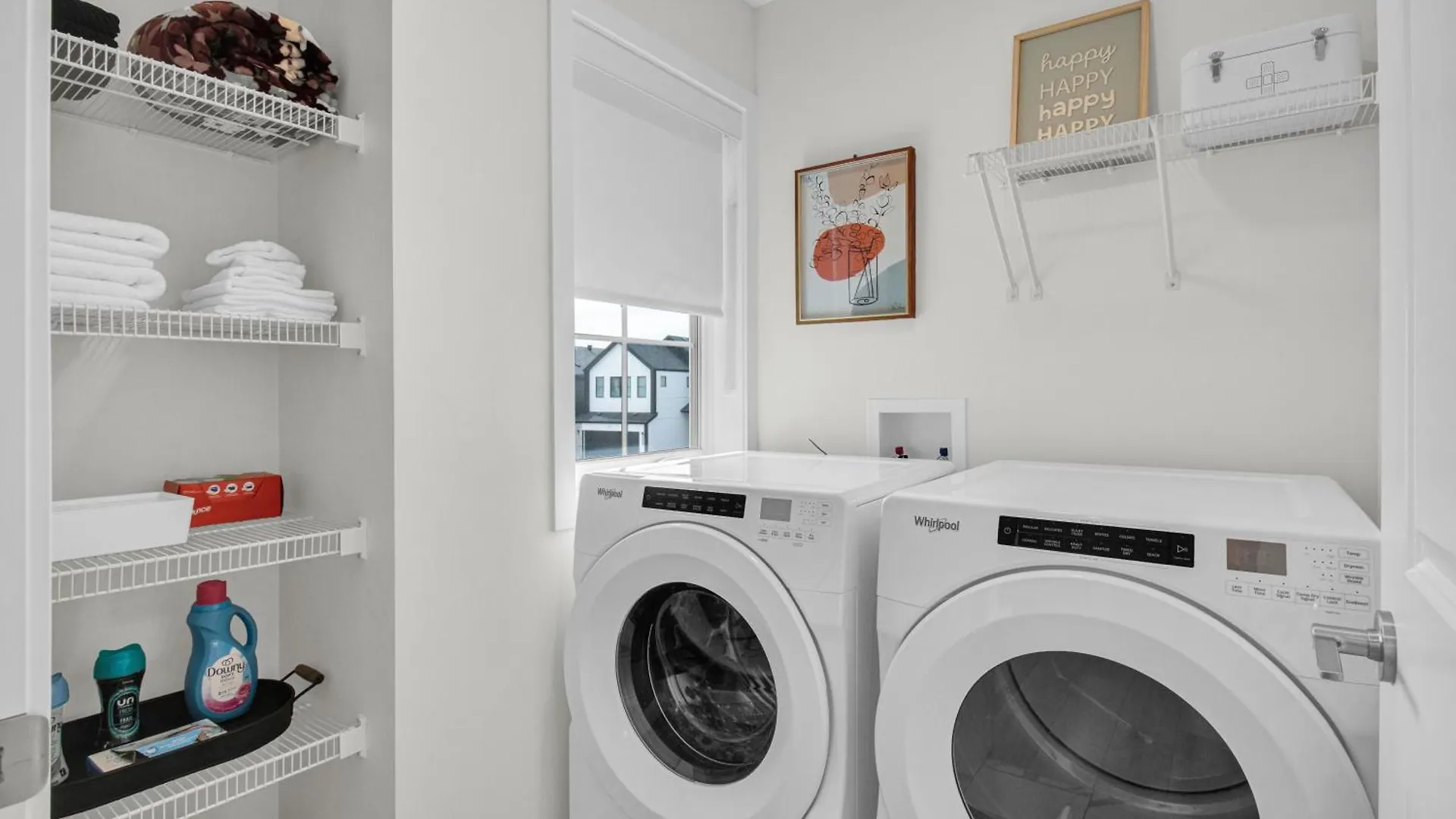 Villa Trendy & Spacious Sleeps 9 Ac Db Garage Edmonton